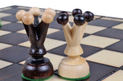 Jeu d'Echecs ROYAL en bois de charme, de taille moyenne (34 x 34cm) - Ensemble Complet
