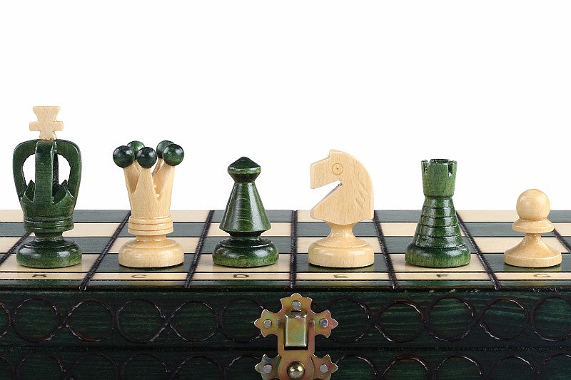 Jeu d'Echecs ROYAL Green en bois de charme, de taille moyenne (34 x 34cm) - Ensemble Complet - Jeu d'Echecs ROYAL Green en bois de charme, de taille moyenne (34 x 34cm) - Ensemble Complet