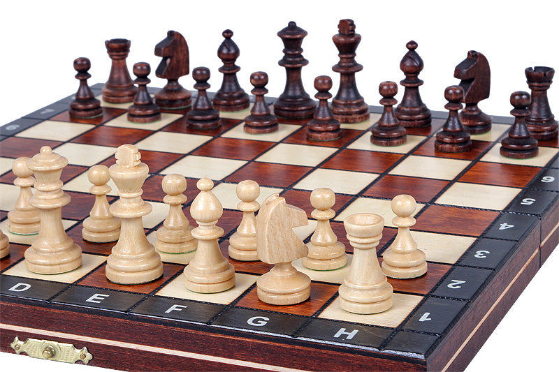 Jeu d'échecs MAGNETIQUE Marron pliant en bois de charme de petite taille (27 x 27cm) - Ensemble Complet - Jeu d'échecs MAGNETIQUE Marron pliant en bois de charme de petite taille (27 x 27cm) - Ensemble Complet