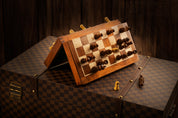 Jeu d'échecs Magnétique Pliant en bois d'acacia et buis de petite taille (25x25cm)