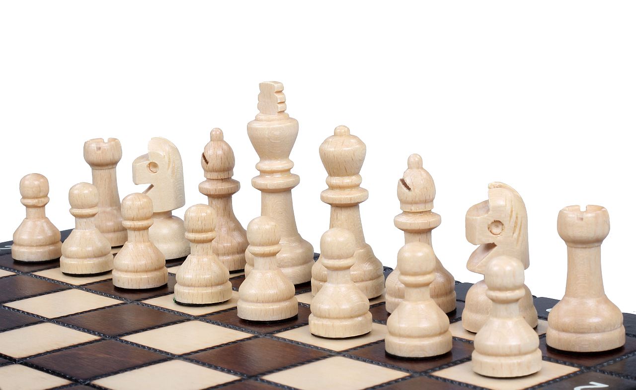 Jeu d'Echecs SCOLAIRE en bois de charme, de petite taille  (27,5 x 27,5cm) - Ensemble Complet - Jeu d'Echecs SCOLAIRE en bois de charme, de petite taille  (27,5 x 27,5cm) - Ensemble Complet