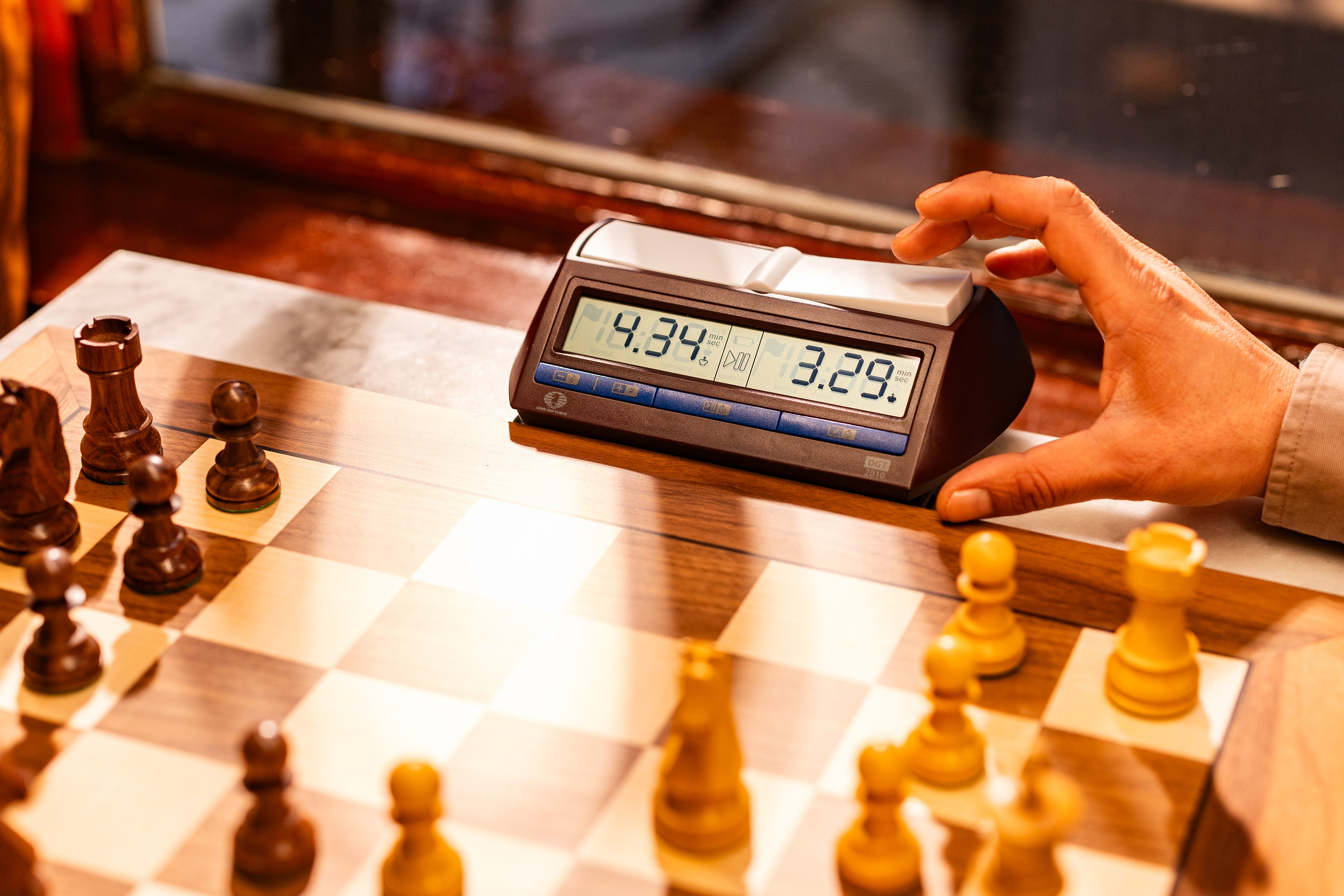 zegar-szachowy-dgt-2010-chca03.jpg